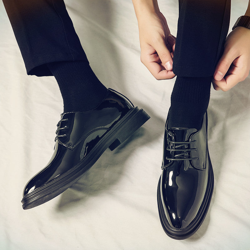 Men's Everyday Casual Sneakers - Style 9901 front product view